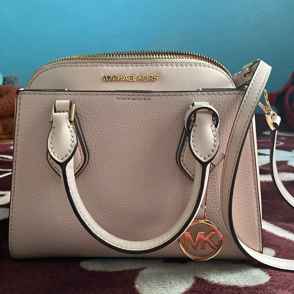 Michael Kors light pink
